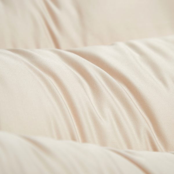 Ginseng-Infused Natural Latex Pillow