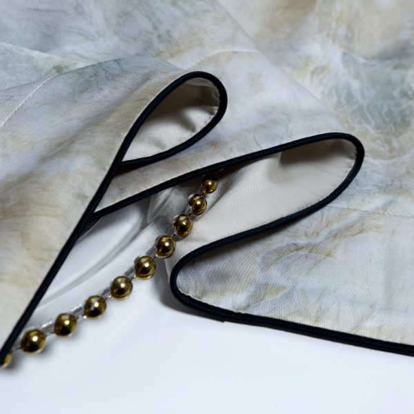 TENCEL™ & Cotton Blend Bedding Set – King Size