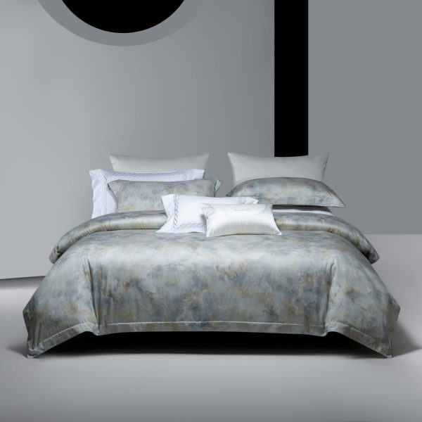 TENCEL™ & Cotton Blend Bedding Set – King Size