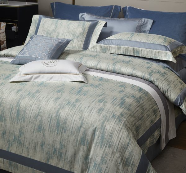 fcd55e3cf3c766d5a017ae3728e95129 Nadal – Yarn-Dyed Jacquard Bedding Set